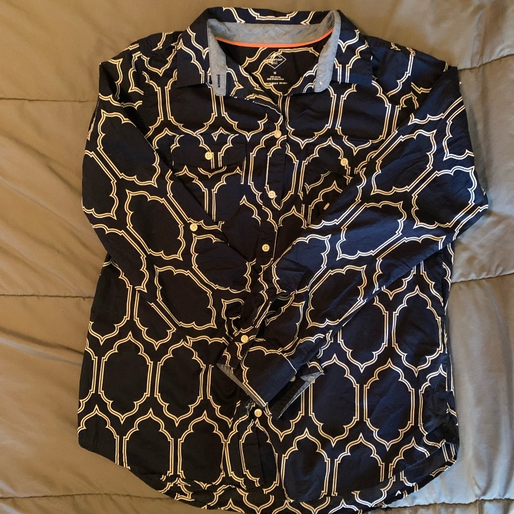 St. John’s Bay women’s button down shirt, size med